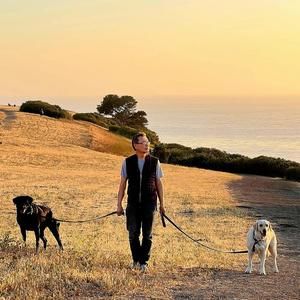 Meet your Posher, Robert